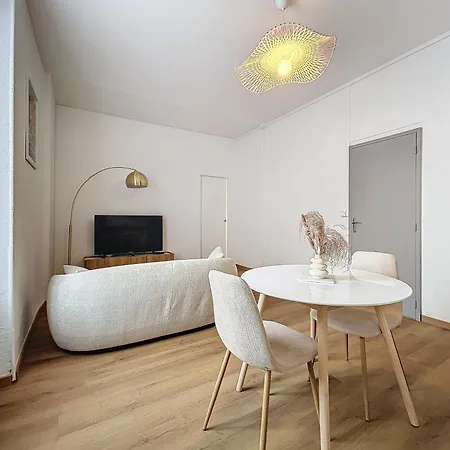 Le Petit Sud - Proche Des Halles - Wifi Narbonne